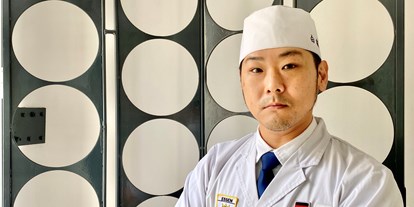 Essen-gehen - Deutschland - Inhaber und Chefkoch Masanori Takase - Sushi Bistro Byakko
