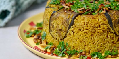Essen-gehen - zum Mitnehmen - Makloubah - Levantine taste