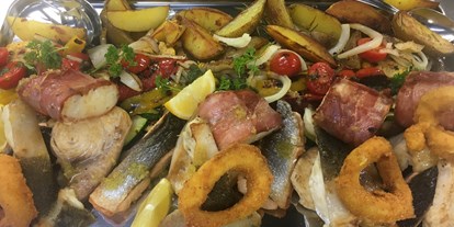 Essen-gehen - zum Mitnehmen - Fischgrillplatte auch auf Vorbestellung - Hotel - Restaurant Rosmarie